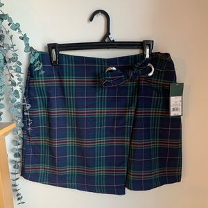 WF plaid skirt